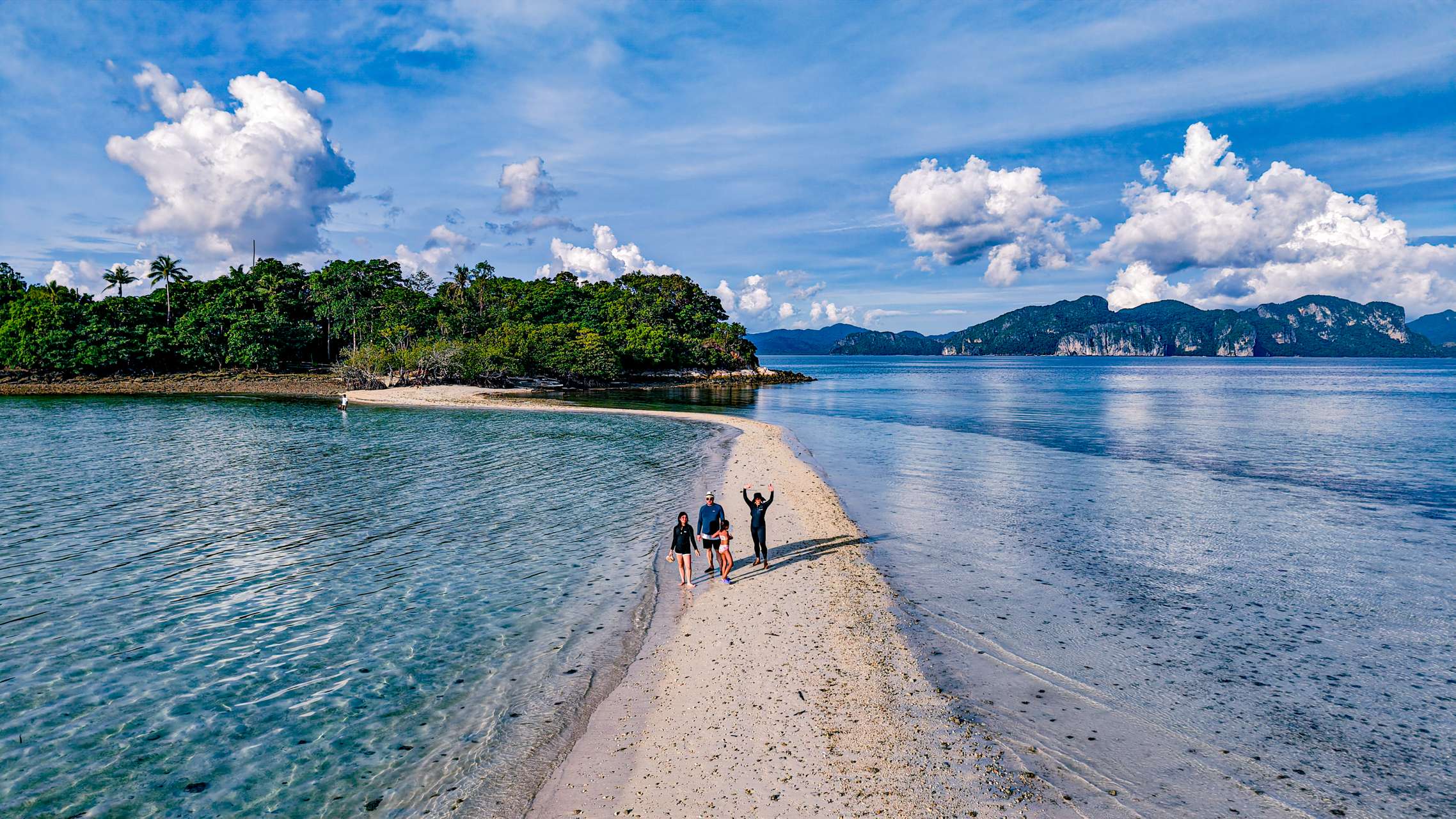 El Nido: Island Hopping Joiner Tour B - Image 3