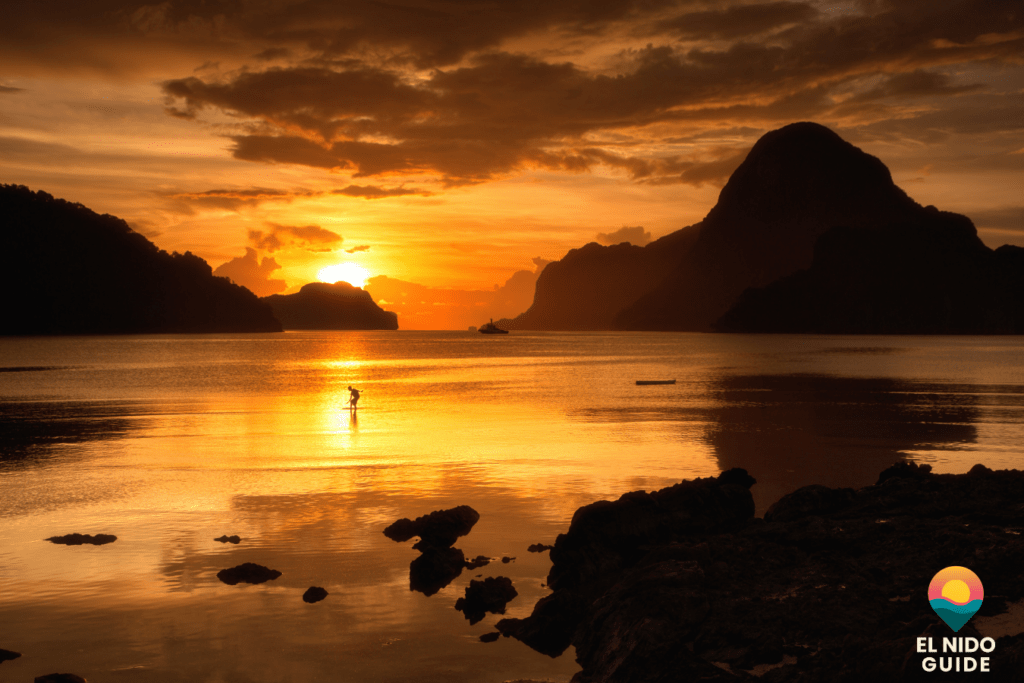 Sunset over El Nido Beach, Palawan